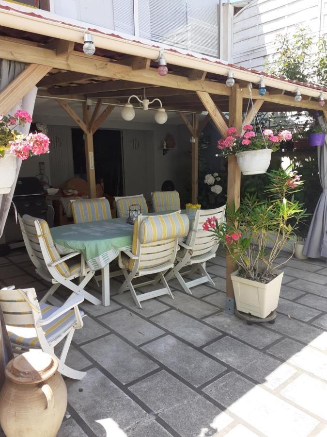 Gite Et Chambre D'Hote Saint Jacques Loches Exterior foto